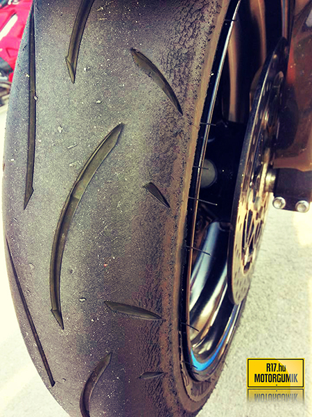 A SportSmart 2 egyenletes kopásképe - R17.hu Motorgumik