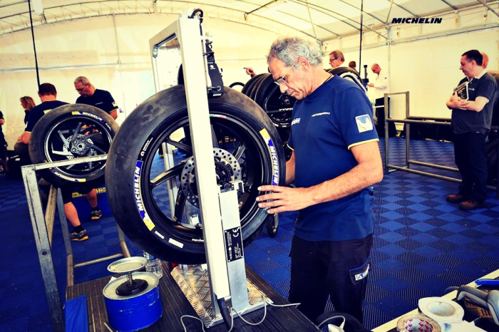 A Michelin újra a MotoGp-ben - R17.hu Motorgumik